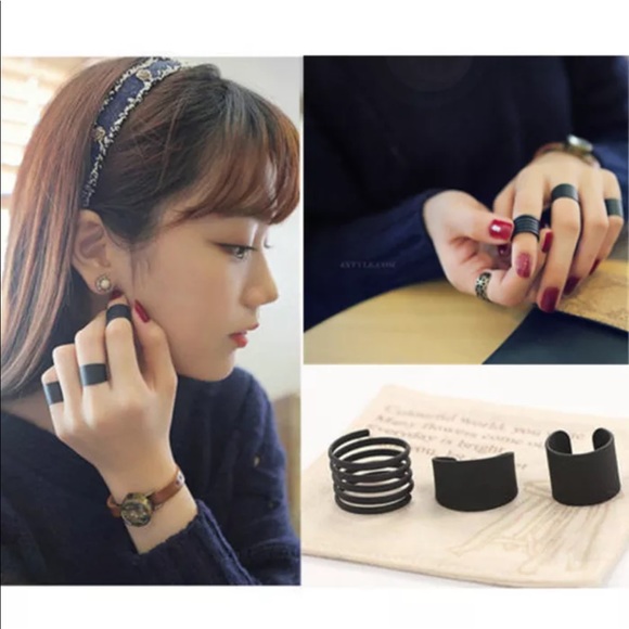 Black Adjustable 3 Piece Rocker/Punk Ring NEW - Picture 4 of 6